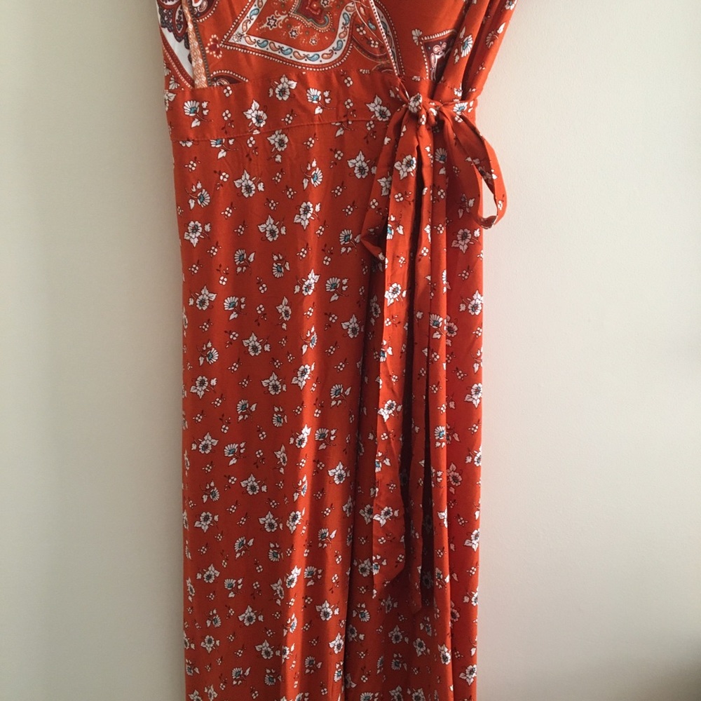 Patterned Maxi Wrap Dress - Picture 4 of 9